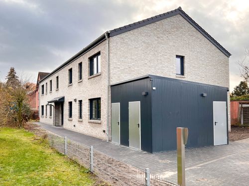 Dachgeschoßwohnung Oldenburg Eversten - 3 Zimmer, 80 m&sup2;, 1.200&euro; | Angebot:25098503