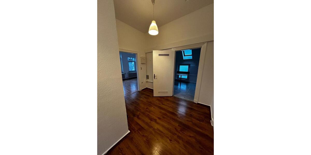 Mehrfamilienhaus, Wohnhaus Oldenburg Kreyenbrück - 6 Zimmer, 150 m&sup2;, 469.000&euro; | Angebot:25854803