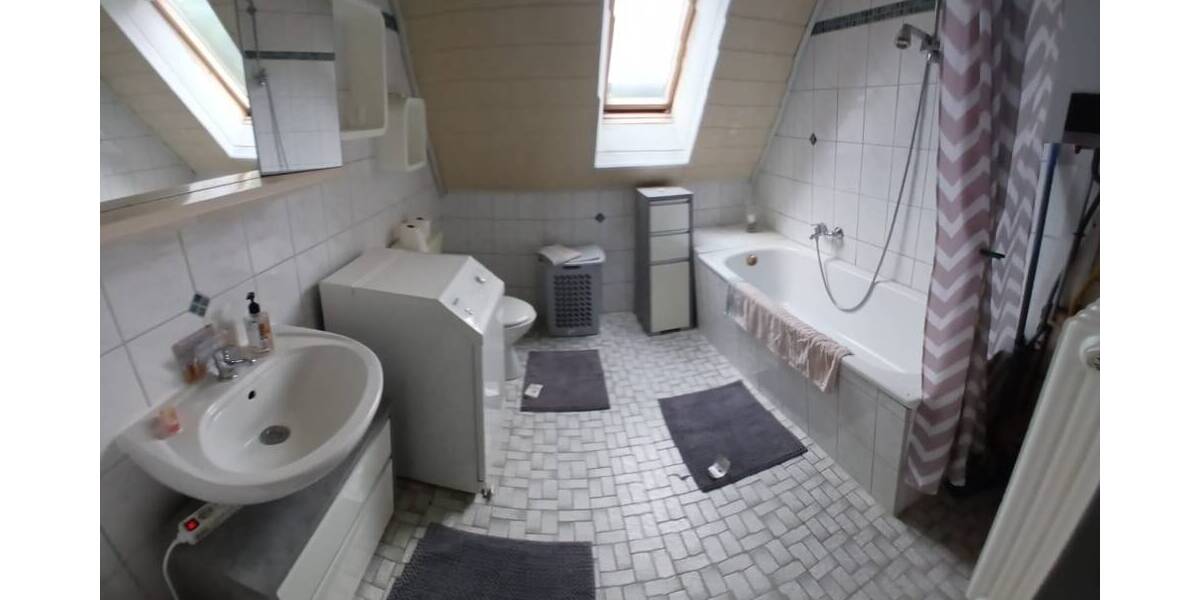 Mehrfamilienhaus, Wohnhaus Westerstede Linswege - 9 Zimmer, 186 m&sup2;, 269.000&euro; | Angebot:26359093