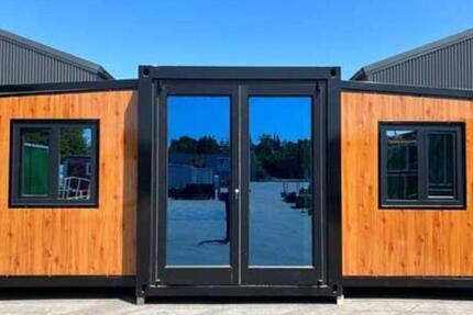 Tiny house