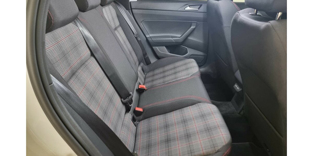 VW Polo GTI 2.0 TSI DSG Matrix-LED ACC APP SHZ DAB 25.700 km 23.850 &euro; Garrel 49681