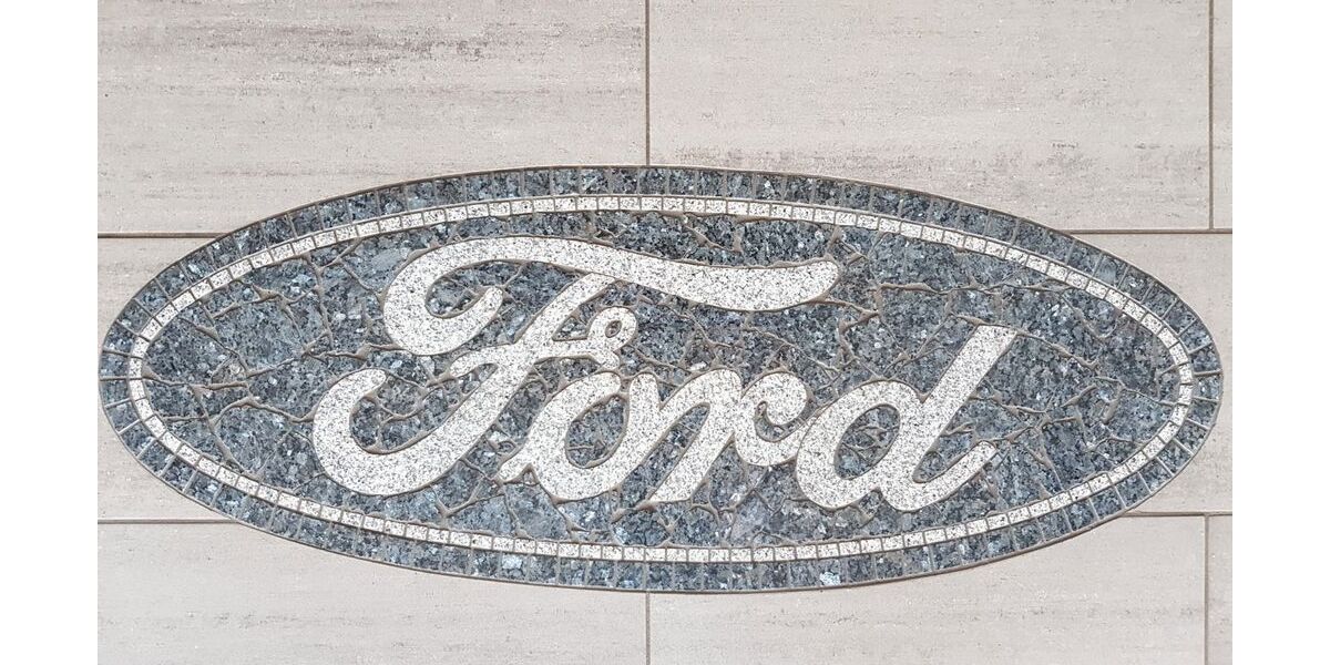 Ford Transit Custom 4.999 km 49.492 € Hude 27798