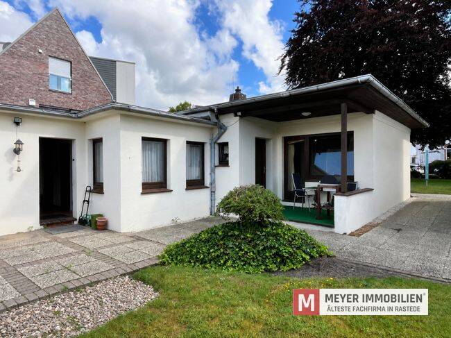 Mehrfamilienhaus, Wohnhaus Oldenburg Donnerschwee - 7 Zimmer, 140 m&sup2;, 220.000&euro; | Angebot:26909452