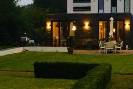 Haus Oldenburg Drielaker-Moor - 9 Zimmer, 272 m&sup2;, 898.000&euro; | Angebot:24529517