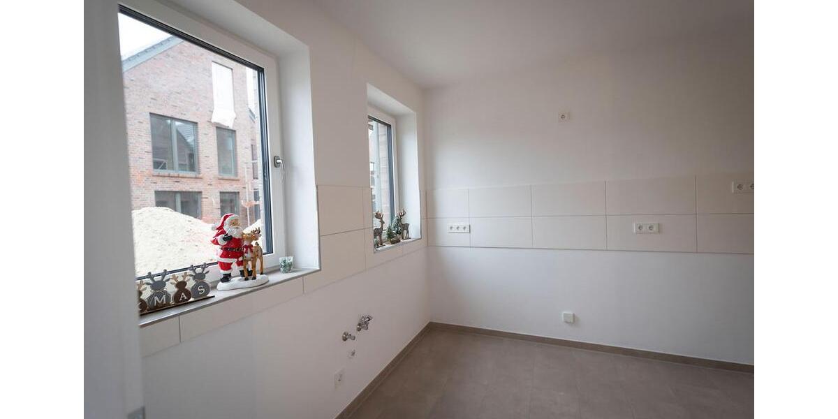 Reihenhaus Edewecht - 6 Zimmer, 122 m&sup2;, 1.710&euro; | Angebot:23857364