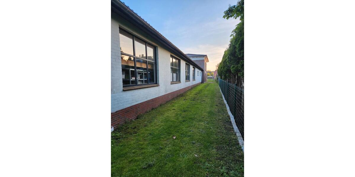 Mehrfamilienhaus, Wohnhaus Varel - 10 Zimmer, 290 m&sup2;, 849.000&euro; | Angebot:26903261