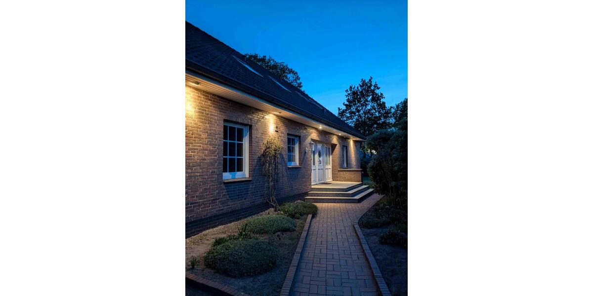 Mehrfamilienhaus, Wohnhaus Wiefelstede - 8 Zimmer, 229 m&sup2;, 390.000&euro; | Angebot:26781572