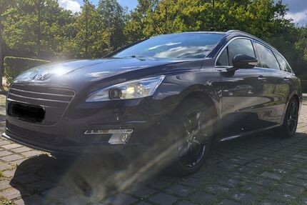 Peugeot 508 216.000 km 7.550 € FRIESOYTHE 26169