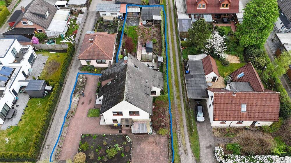 Mehrfamilienhaus, Wohnhaus Oldenburg Alexandersfeld - 7 Zimmer, 171 m&sup2;, 349.000&euro; | Angebot:26287097