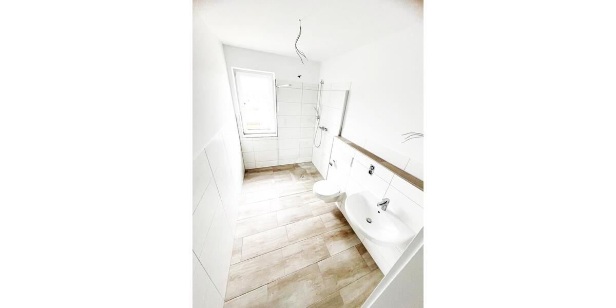 Erdgeschoßwohnung Delmenhorst - 3 Zimmer, 80 m&sup2;, 945&euro; | Angebot:26083362