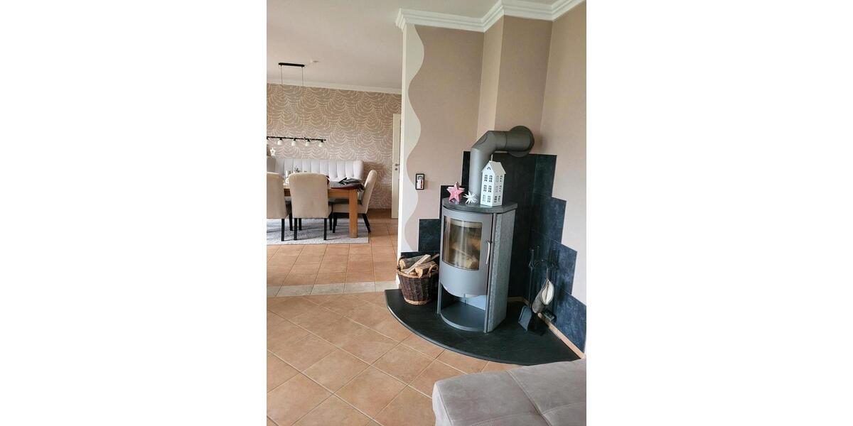 Einfamilienhaus Brake (Unterweser) - 6 Zimmer, 120 m&sup2;, 330.000&euro; | Angebot:25942776