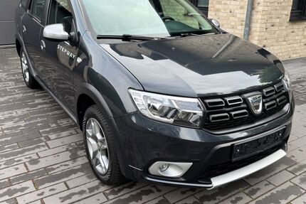 Dacia Logan 62.000 km 9.899 &euro; Schwanewede 28790