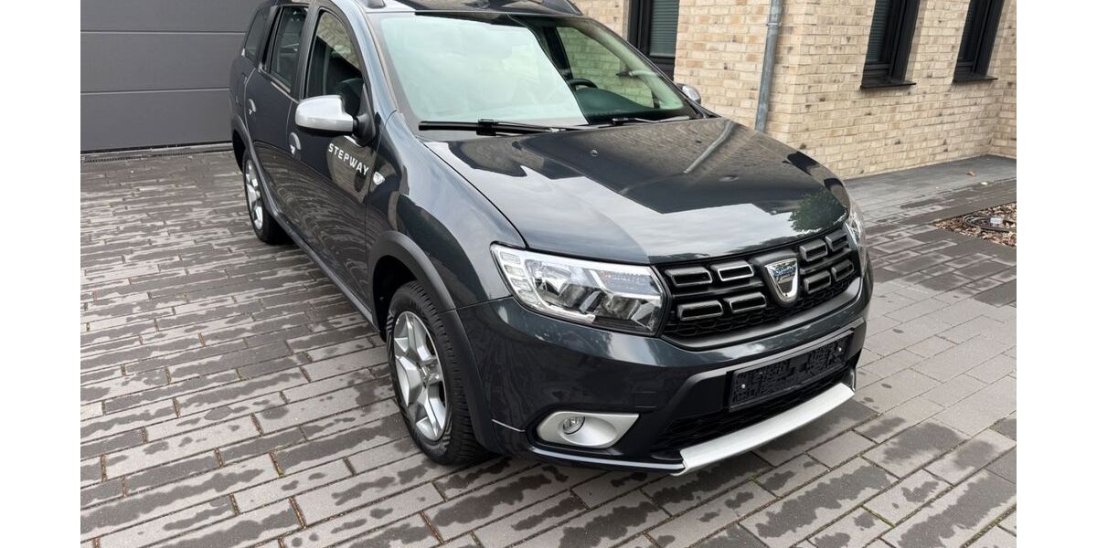 Dacia Logan 62.000 km 9.899 &euro; Schwanewede 28790