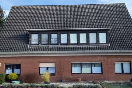 Wohnung Brake Kirchhammelwarden - 4 Zimmer, 135 m&sup2;, 870&euro; | Angebot:26800774