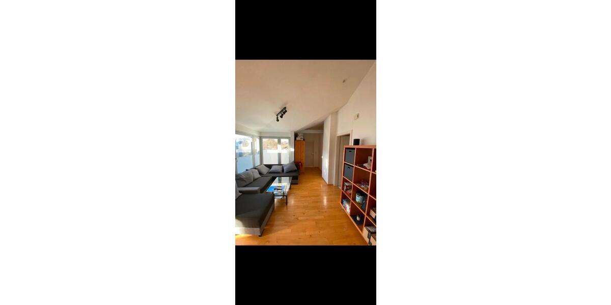 Etagenwohnung Oldenburg Bloherfelde - 3 Zimmer, 95 m&sup2;, 500&euro; | Angebot:25221815