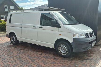 VW T5 Transporter 151.472 km 7.950 &euro; Friesoythe 26169