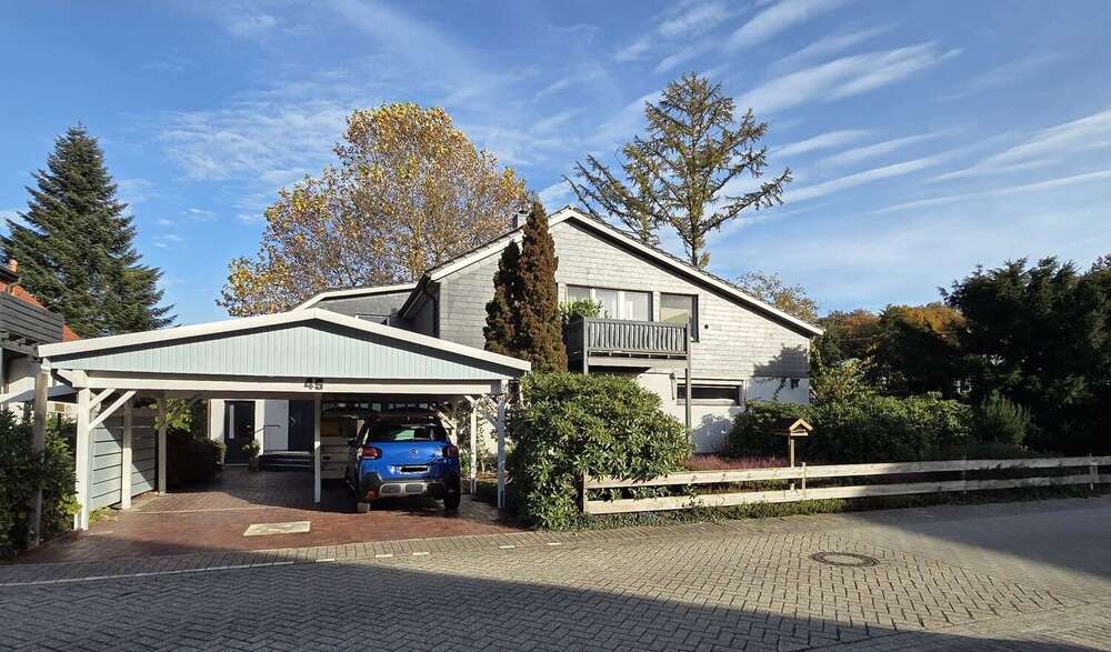 Haus zum Kaufen in Oldenburg Bürgerfelde 599.000 € 285 m² 10 zimmer