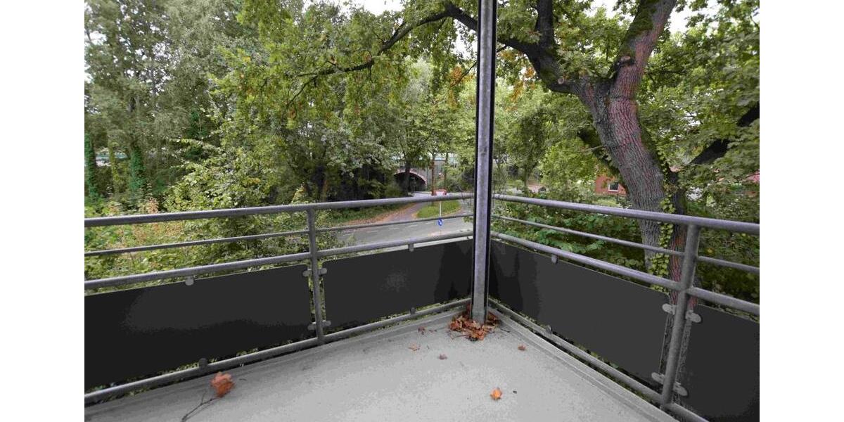 +++ Zum Einzug bereit! 3-Raumwohnung mit Dusche und Balkon +++ 3 zimmer