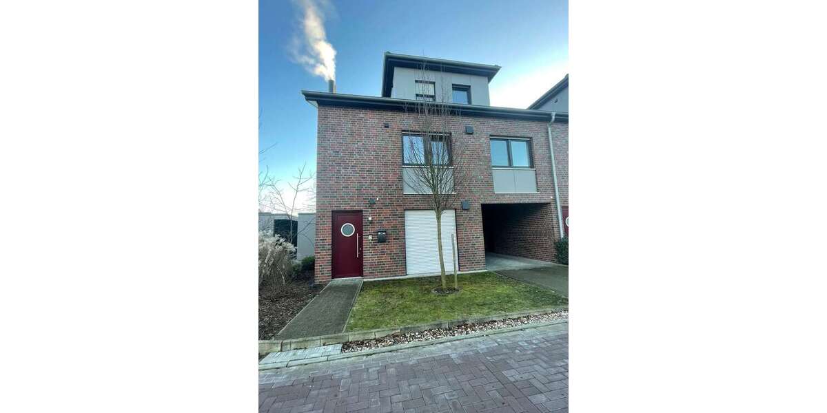 Wohnung zum Mieten in Oldenburg 1.495 € 119.37 m² 5 zimmer