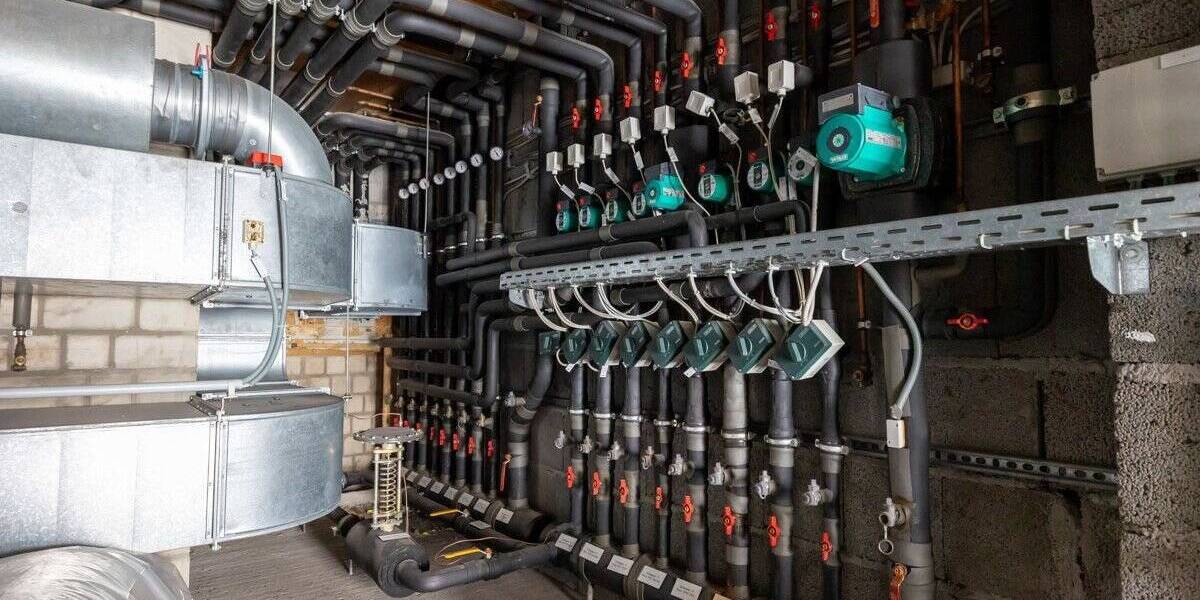 Gewerbeobjekt Ganderkesee - 3 Zimmer, 619 m&sup2;, 980.000&euro; | Angebot:23960242