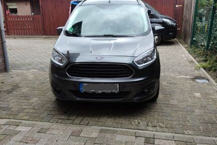 Ford Tourneo Courier 149.835 km 5.000 € Wiefelstede 26215
