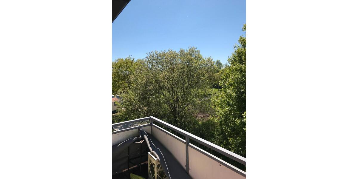 Zentrumsnahe 2,5-Zimmer-Dachgeschosswohnung 2.5 zimmer