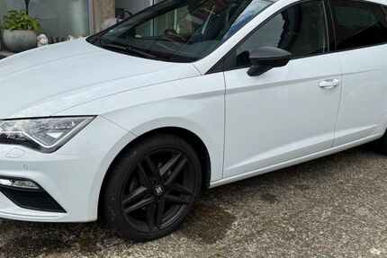Seat Leon 63.000 km 15.800 € Delmenhorst 27753