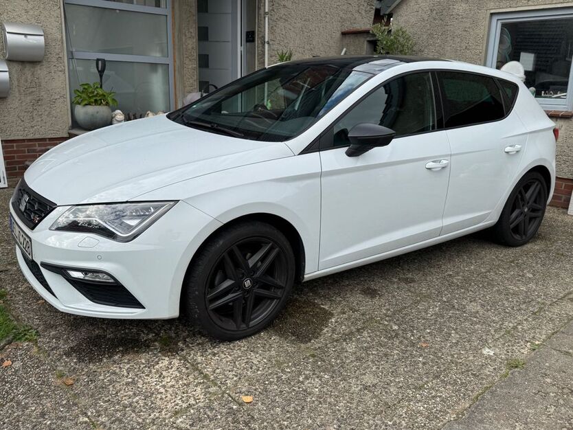 Seat Leon 63.000 km 15.800 € Delmenhorst 27753