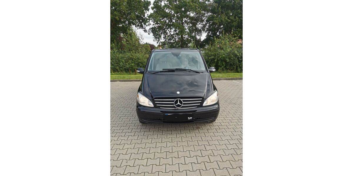 Mercedes-Benz Viano 221.850 km 16.390 € Apen 26689