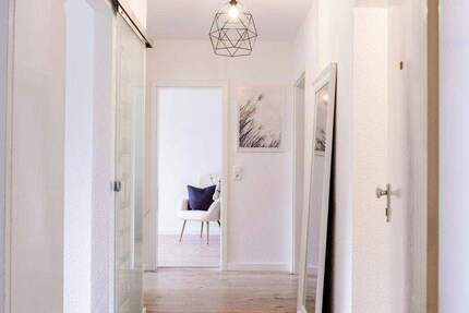 TRAUMHAFTE ERDGESCHOSSWOHNUNG 3 zimmer