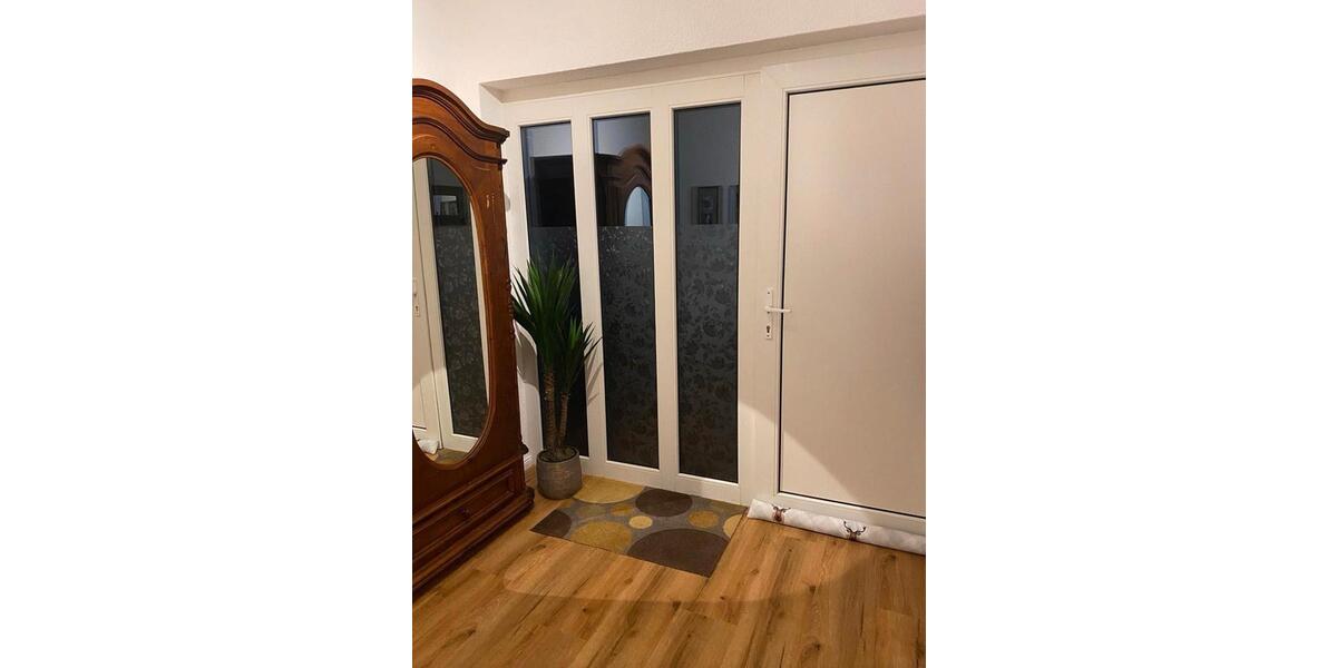 Einfamilienhaus Edewecht - 7 Zimmer, 263 m&sup2;, 2.290&euro; | Angebot:26225549