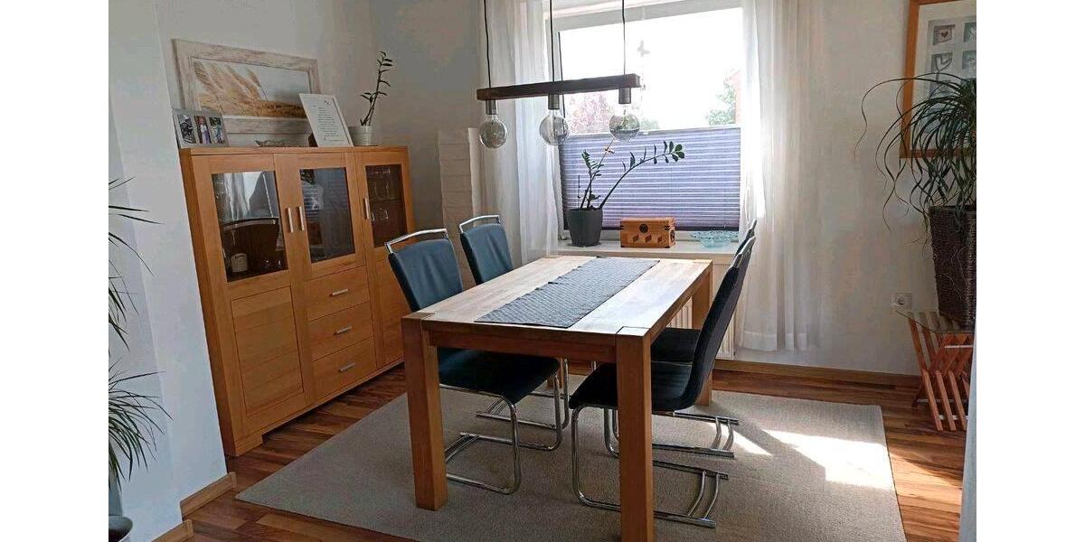 Reihenhaus Rastede - 5 Zimmer, 100 m&sup2;, 249.000&euro; | Angebot:27083756