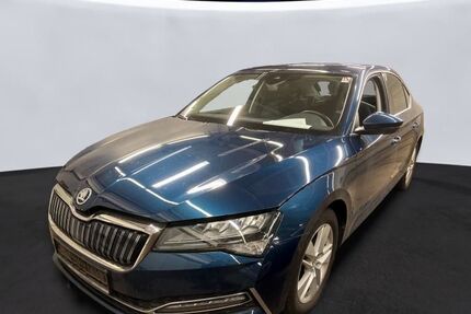Skoda Superb 53.778 km 22.900 &euro; Rastede/ Wahnbek 26180