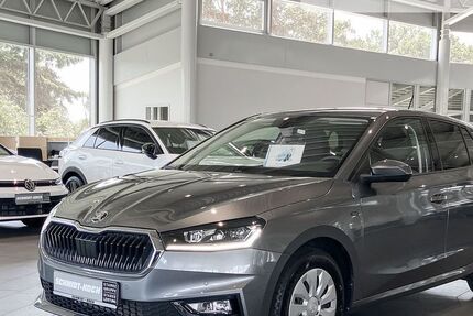 Skoda Fabia 6.003 km 22.990 &euro; Oldenburg 26123