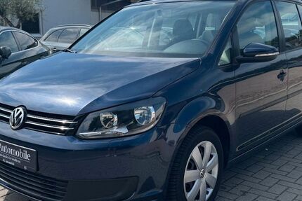 VW Touran 94.741 km 8.290 € Hatten 26209