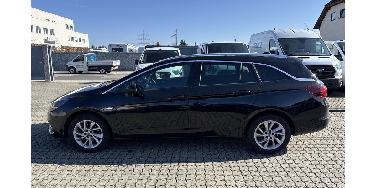 Opel Astra K ST ELEGANCE SHZ/KAM/NAV/LEDER/LENKRADHZ. 114.300 km 12.990 &euro; Hatten 26209