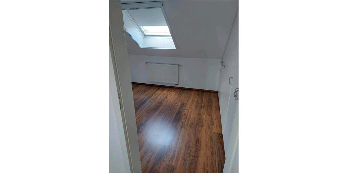 Dachgeschoßwohnung Friesoythe - 2 Zimmer, 70 m&sup2;, 600&euro; | Angebot:25404024