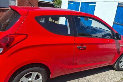 Hyundai i20 125.659 km 4.950 &euro; Friesoythe 26169