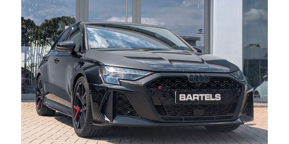 Audi RS3 12.000 km 66.940 &euro; Hude 27798