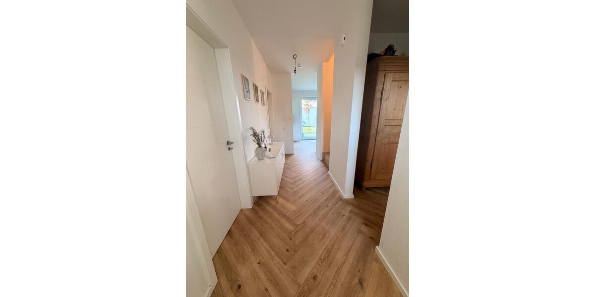 Einfamilienhaus Oldenburg Eversten - 4 Zimmer, 142 m&sup2;, 1.765&euro; | Angebot:25417427