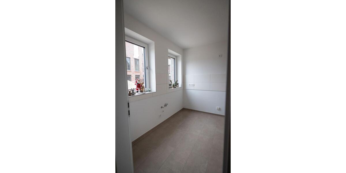 Reihenhaus Edewecht - 6 Zimmer, 122 m&sup2;, 1.710&euro; | Angebot:23857364