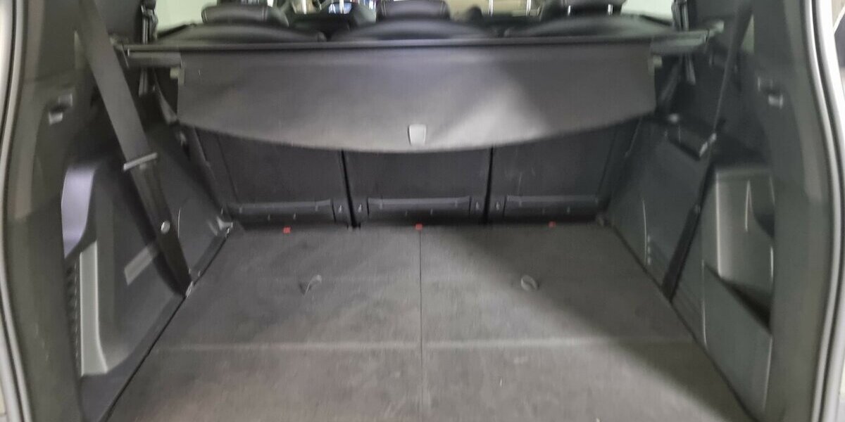 Peugeot 5008 GT-Line LED i-Cockpit 180° Kamera Keyless 58.900 km 23.900 &euro; Garrel 49681