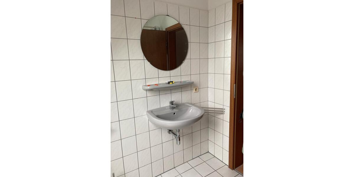 Dachgeschoßwohnung Ganderkesee - 3 Zimmer, 76 m&sup2;, 650&euro; | Angebot:26322893