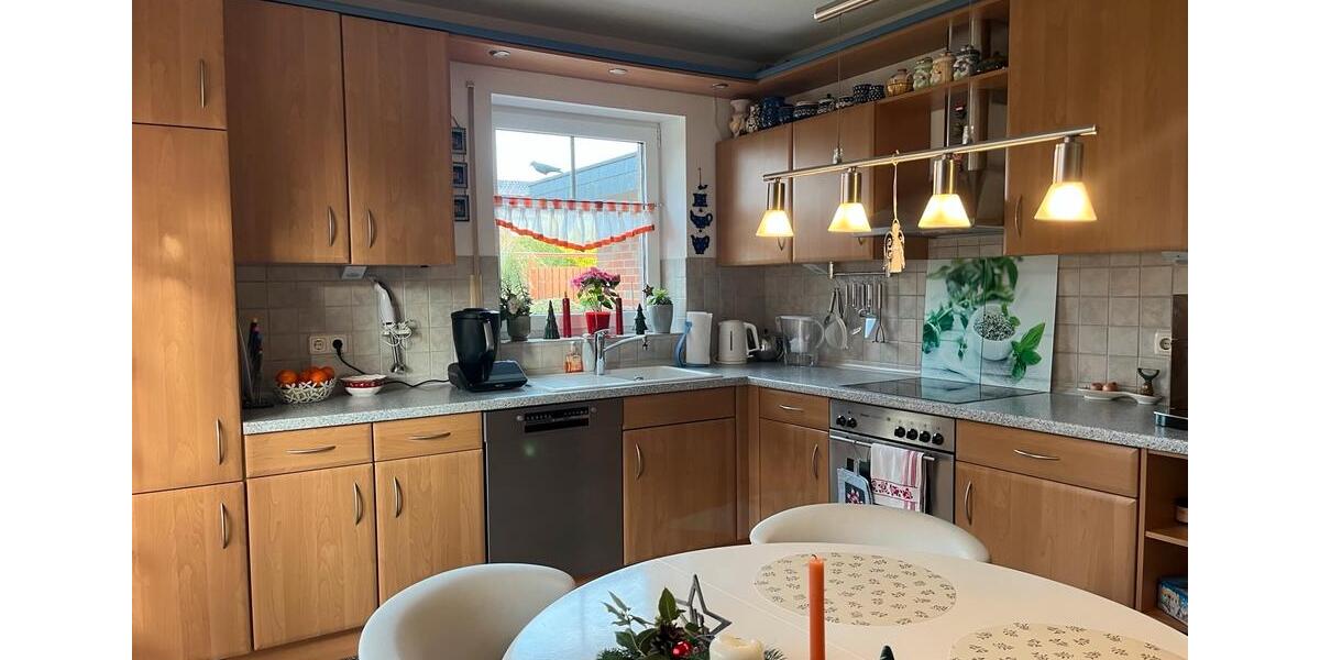 Einfamilienhaus Wiefelstede - 1 Zimmer, 140 m&sup2;, 590.000&euro; | Angebot:24806047