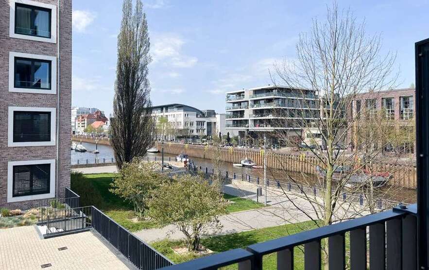 Wohnung zum Mieten in Oldenburg 1.450 € 112.07 m²