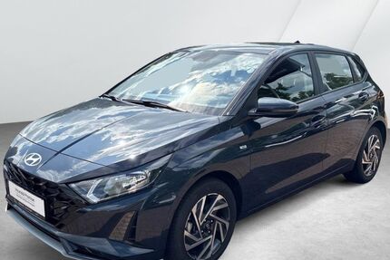 Hyundai i20 6.353 km 18.990 € Bremen 28359