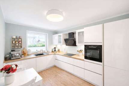 Haus Hude - 4 Zimmer, 110 m&sup2;, 440.000&euro; | Angebot:24975823