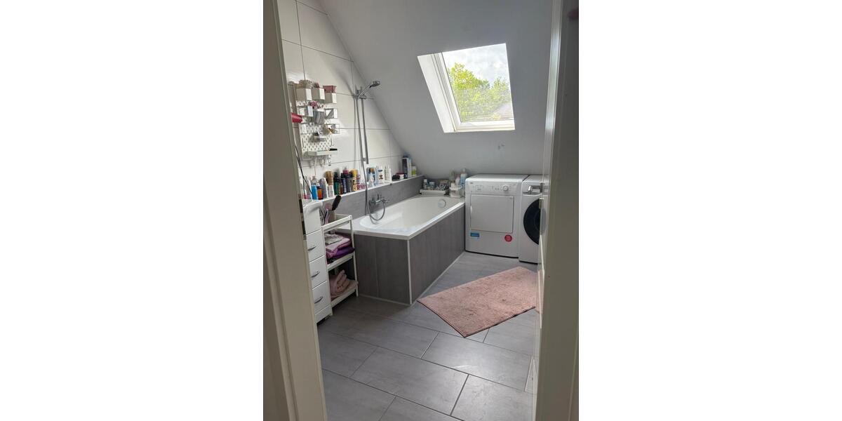 Dachgeschoßwohnung Ganderkesee - 5 Zimmer, 110 m&sup2;, 1.250&euro; | Angebot:26647165