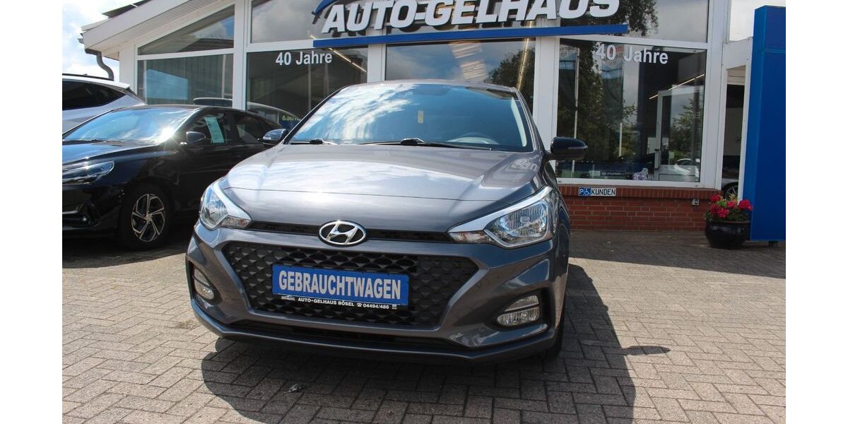 Hyundai i20 28.500 km 13.400 &euro; Bösel 26219