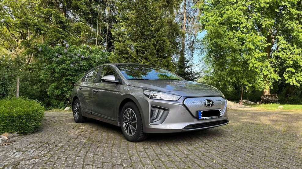 IONIQ